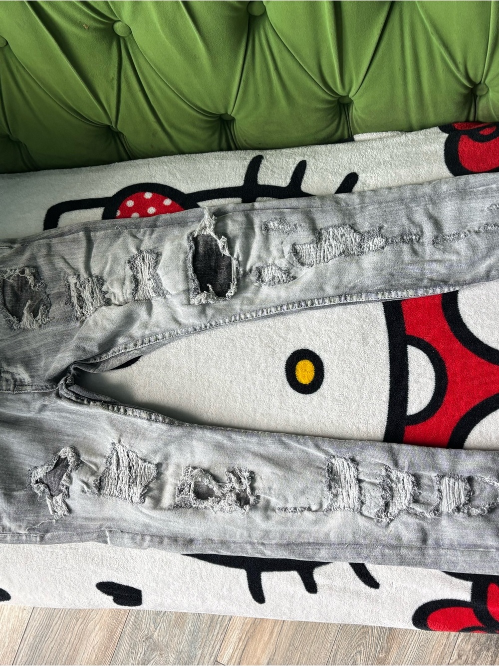 Kids Gray Distressed Skinny Jeans